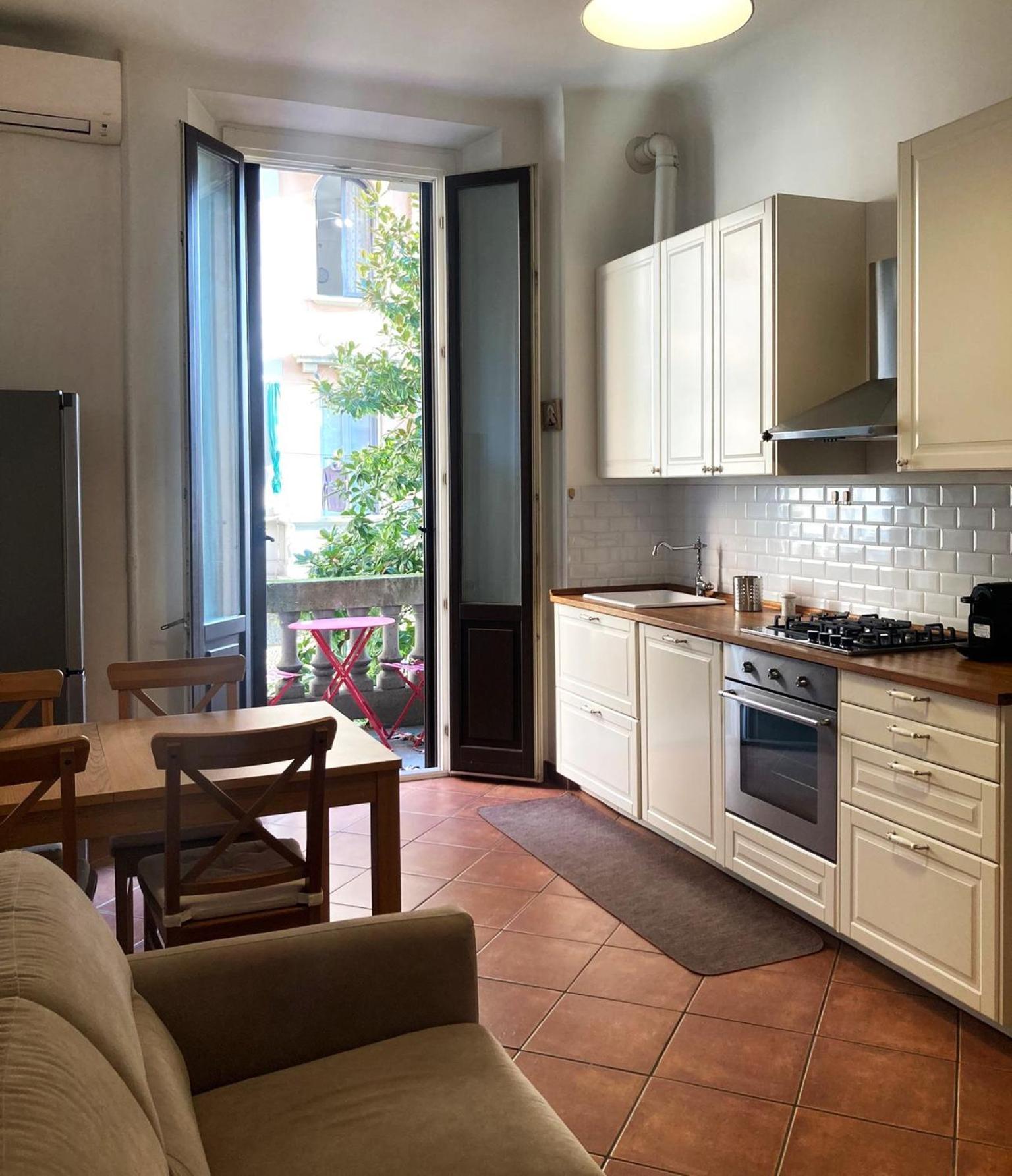 Monviso 35 , Cozy Apartment ミラノ エクステリア 写真